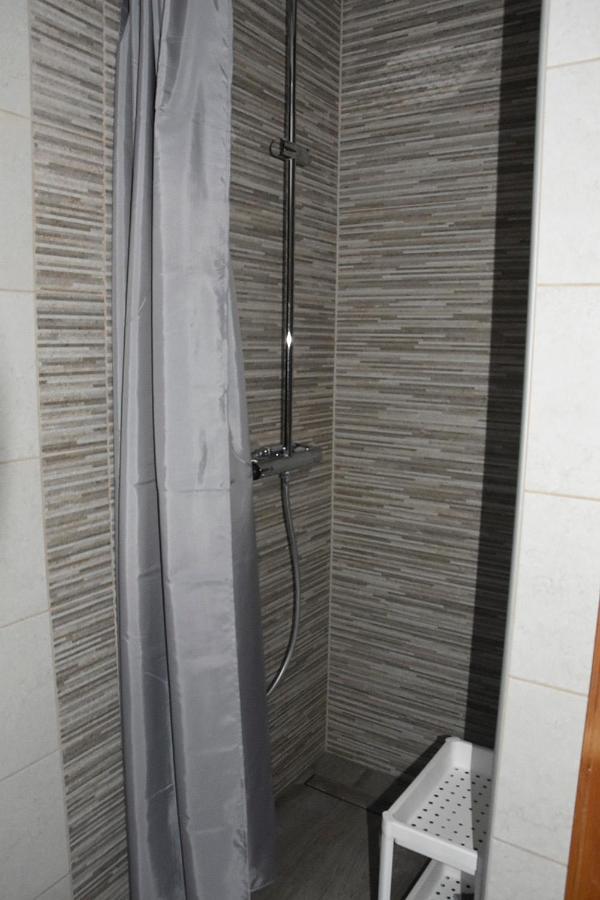 איזולה Rooms Busija מראה חיצוני תמונה