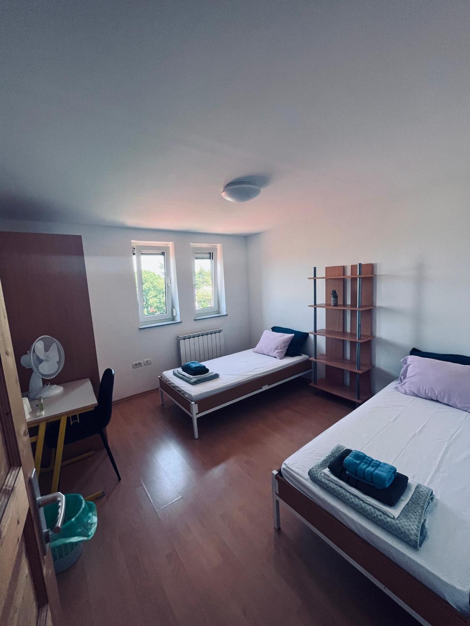איזולה Rooms Busija מראה חיצוני תמונה