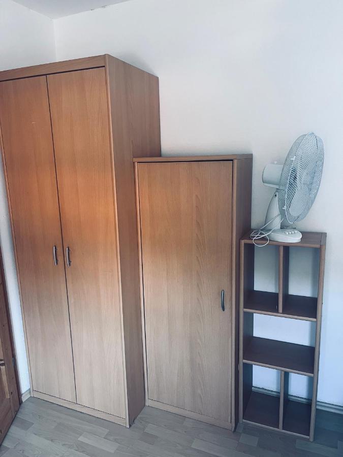 איזולה Rooms Busija מראה חיצוני תמונה